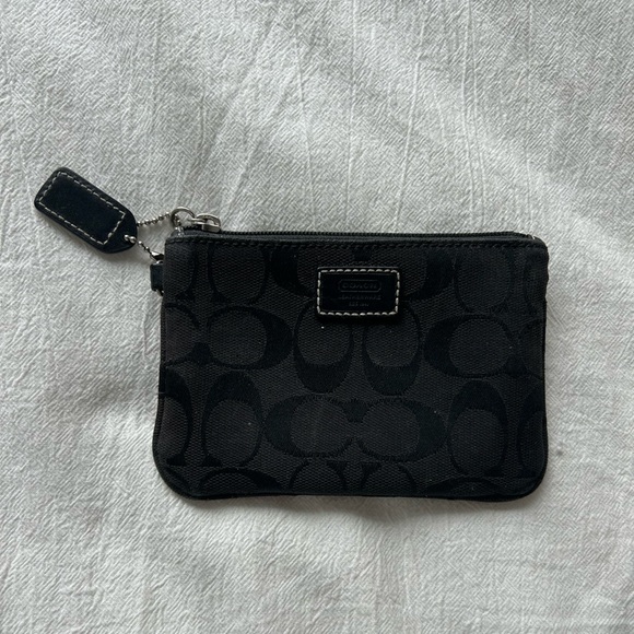 Coach wallet - Picture 1 of 2